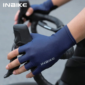 Luvas para Homens e Mulheres – Estilo e Performance no Ciclismo